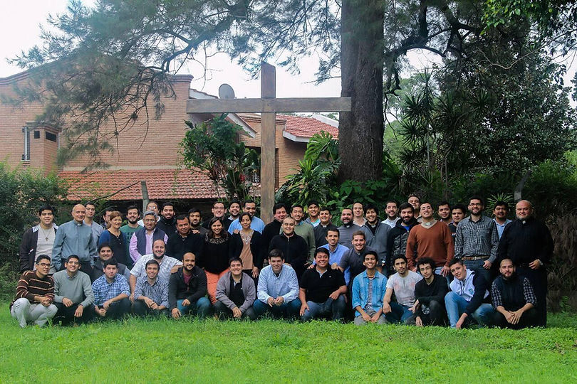 32083643_2030054163674640_77939426207905